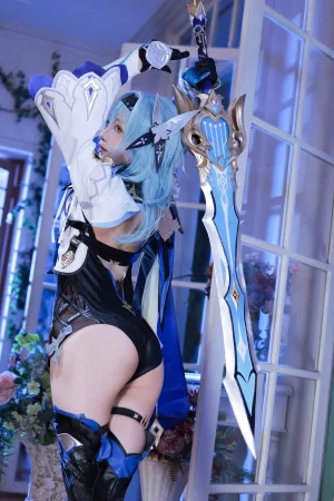 水淼Aqua《原神 优菈》主题写真：90张全套美图