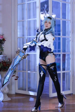 水淼Aqua《原神 优菈》主题写真：90张全套美图