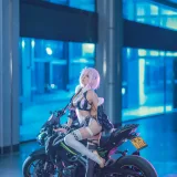 水淼Aqua《玛修赛车》主题写真：38张全套美图