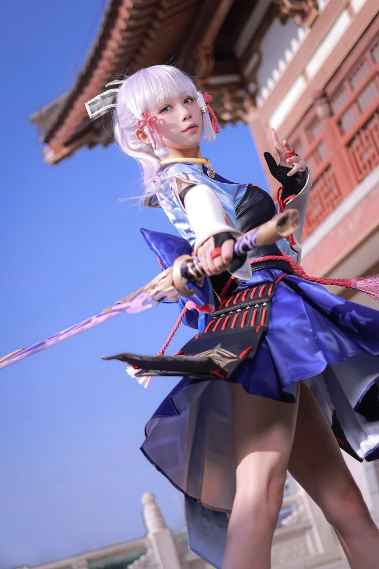 水淼Aqua《稻妻 神里绫华》主题写真：68张全套美图，含1个视频