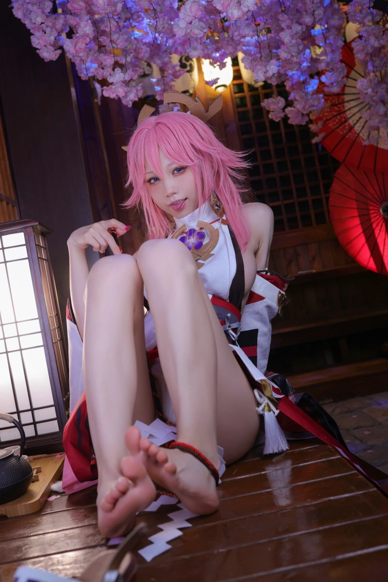 水淼Aqua《稻妻 八重神子》主题写真：52张全套美图