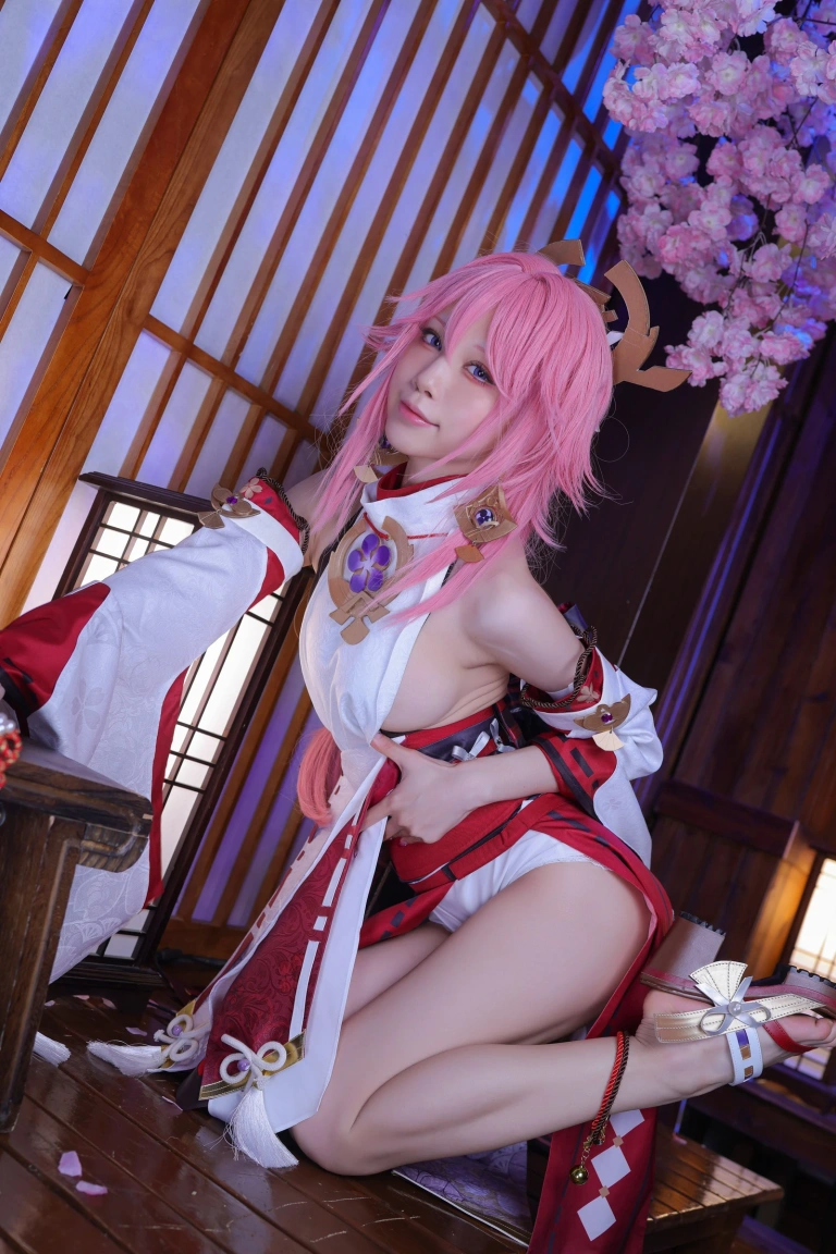 水淼Aqua《稻妻 八重神子》主题写真：52张全套美图