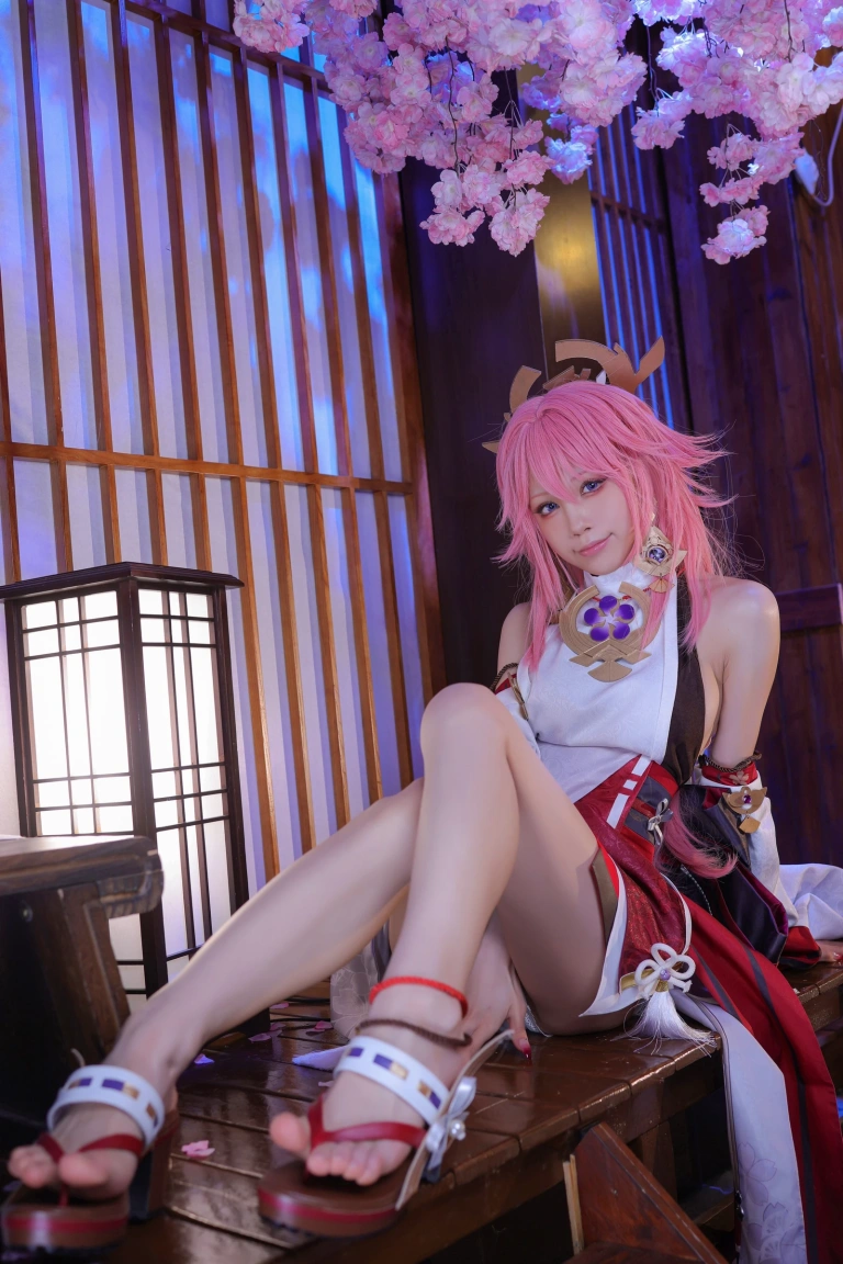 水淼Aqua《稻妻 八重神子》主题写真：52张全套美图
