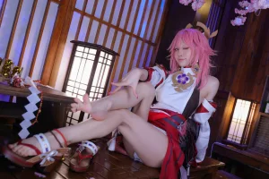 水淼Aqua《稻妻 八重神子》主题写真：52张全套美图