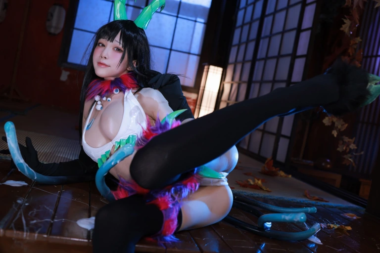水淼Aqua《千夜姐姐》主题写真：120张全套美图