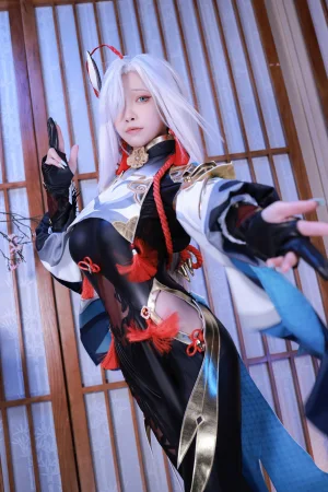 水淼Aqua《原神 申鶴》主题写真：90张全套美图