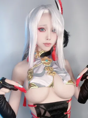 水淼Aqua《原神 申鶴 自拍》主题写真：57张全套美图