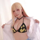 水淼Aqua《更衣人偶坠入爱河 喜多川海梦》主题写真：120张全套美图