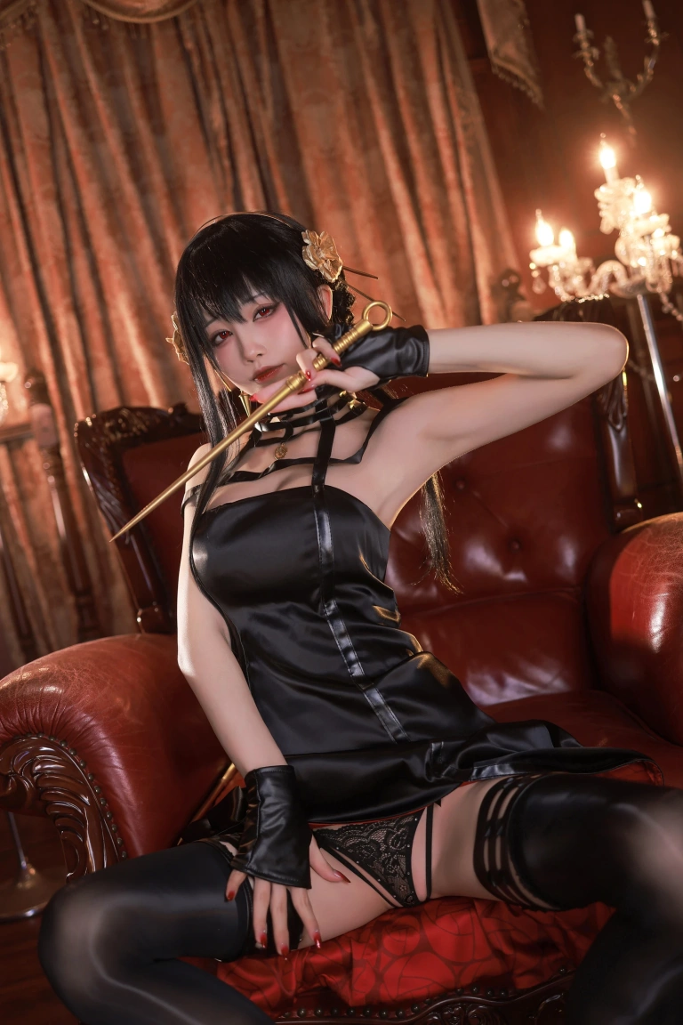 水淼Aqua《约尔 黑礼服》主题写真：65张全套美图