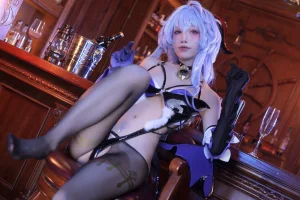 水淼Aqua《甘雨 同人魅魔》主题写真：75张全套美图