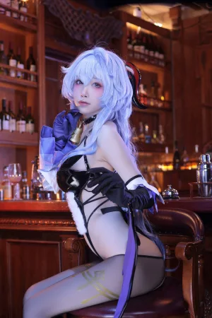 水淼Aqua《甘雨 同人魅魔》主题写真：75张全套美图