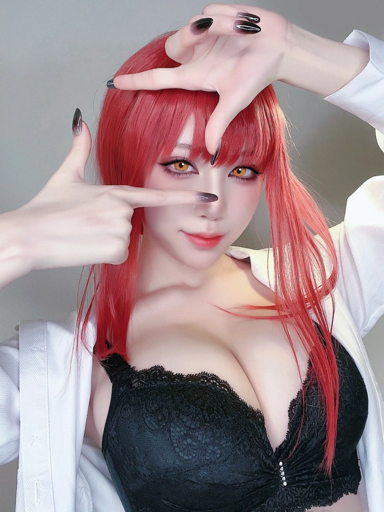 水淼Aqua《Fantia 2023年01月会员合集（3期）》主题写真：45张全套美图