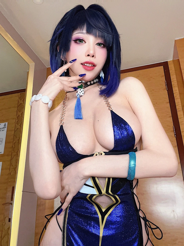 水淼Aqua《夜阑同人礼服+自拍》主题写真：108张全套美图