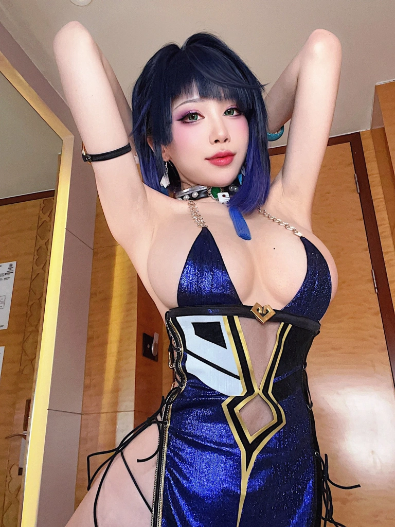 水淼Aqua《夜阑同人礼服+自拍》主题写真：108张全套美图