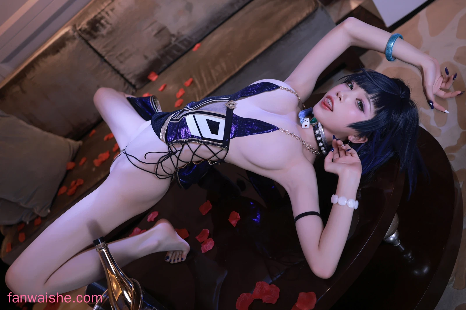 水淼Aqua 水淼Aqua NO.143 - 夜阑同人礼服+自拍