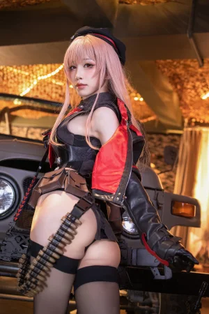 水淼Aqua《勝利の女神：NIKKE ラピ（拉毗）》主题写真：71张全套美图