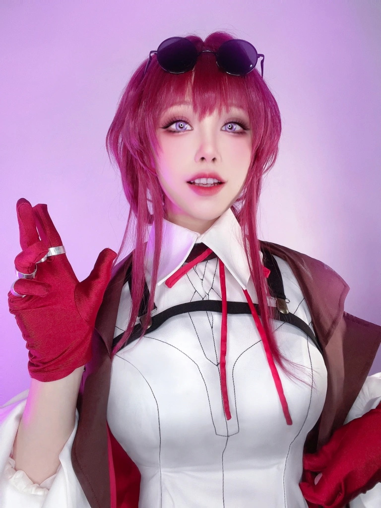 水淼Aqua《Fantia 2023年06月会员订阅 カフカ🕸️ 卡芙卡》主题写真：16张全套美图