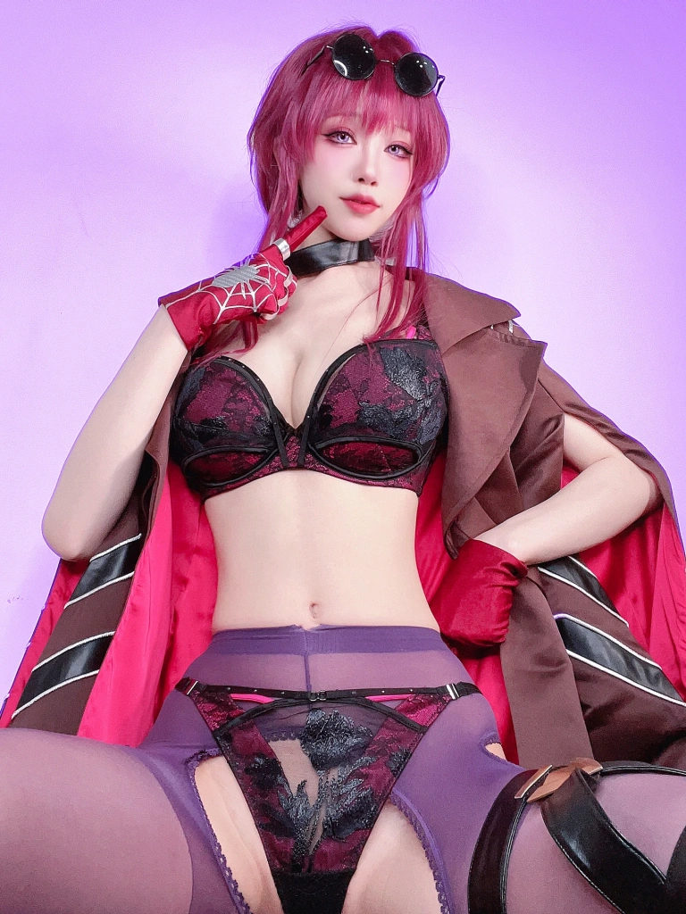 水淼Aqua《Fantia 2023年06月会员订阅 カフカの下着💕》主题写真：13张全套美图