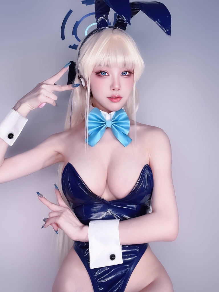 水淼Aqua《Fantia 2023年06月会员订阅 飛鳥馬トキ✌️》主题写真：20张全套美图