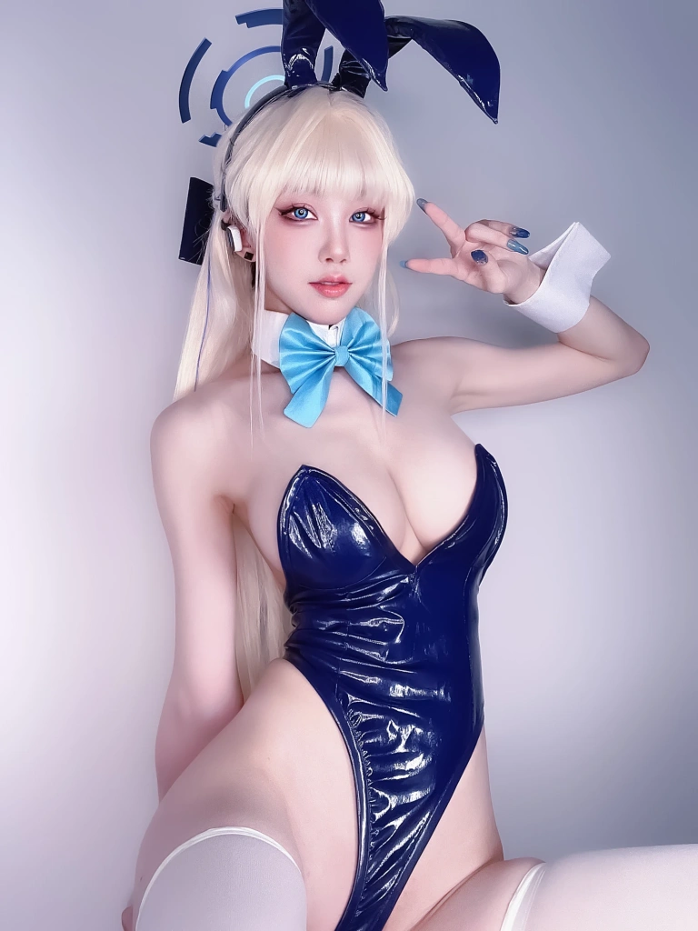 水淼Aqua《Fantia 2023年06月会员订阅 飛鳥馬トキ✌️》主题写真：20张全套美图