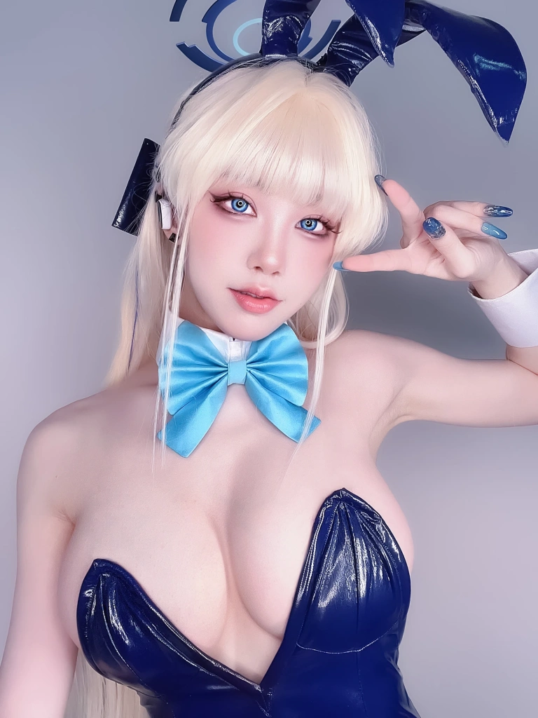 水淼Aqua《Fantia 2023年06月会员订阅 飛鳥馬トキ✌️》主题写真：20张全套美图