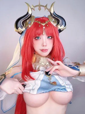 水淼Aqua《Fantia 2023年07月会员订阅 原神 🏵️ニィロウ🏵️》主题写真：26张全套美图