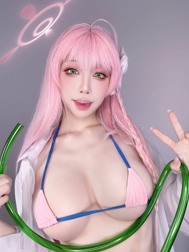水淼Aqua《Fantia 2023年09月会员订阅 ハナコ🏵️自撮り》主题写真：32张全套美图
