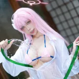 水淼Aqua《浦和ハナコ❣️一緒に涼しくなりませんか？》主题写真：40张全套美图
