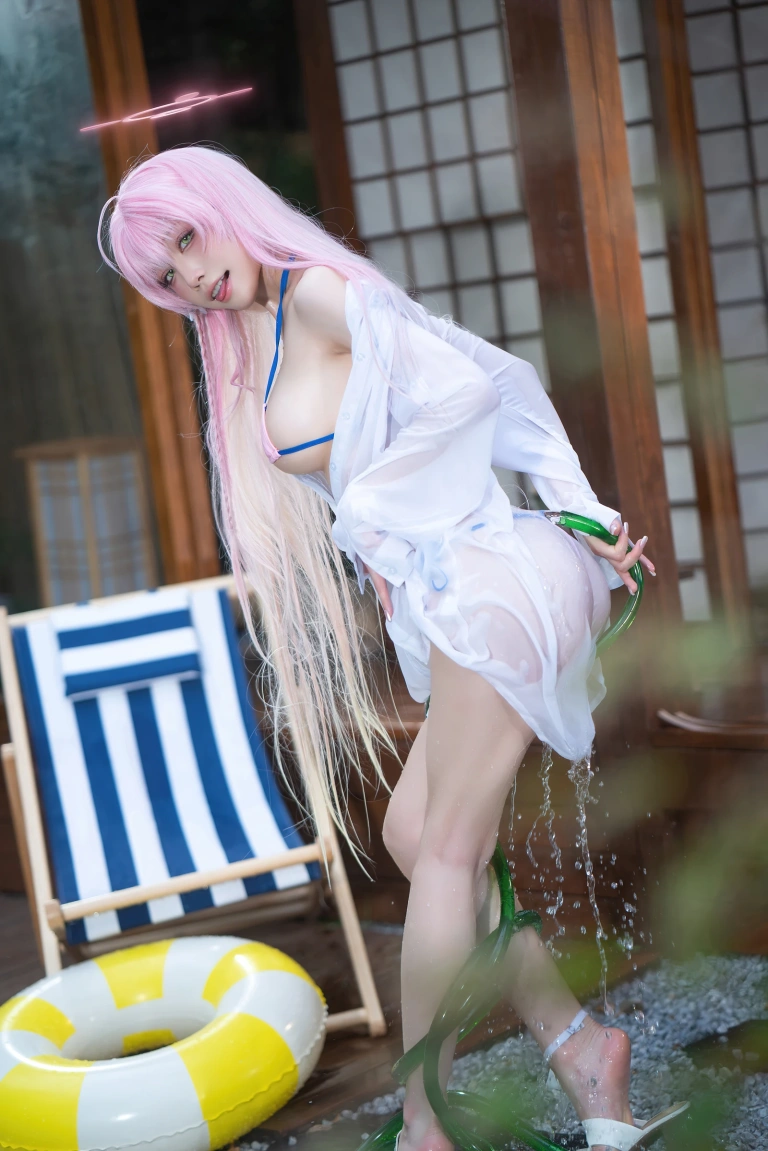 水淼Aqua《浦和ハナコ❣️一緒に涼しくなりませんか？》主题写真：40张全套美图