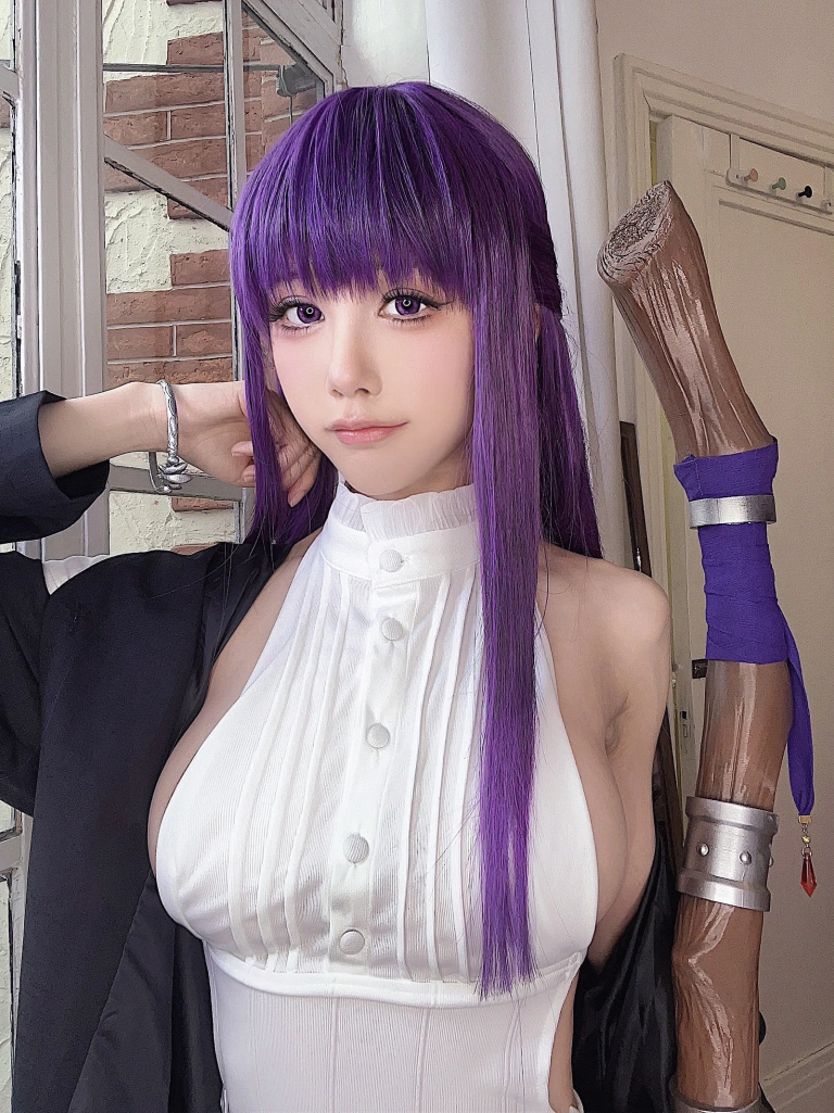 水淼Aqua《Fantia 2024年01月 今回もフェルンの自撮りですよ～💜》主题写真：23张全套美图