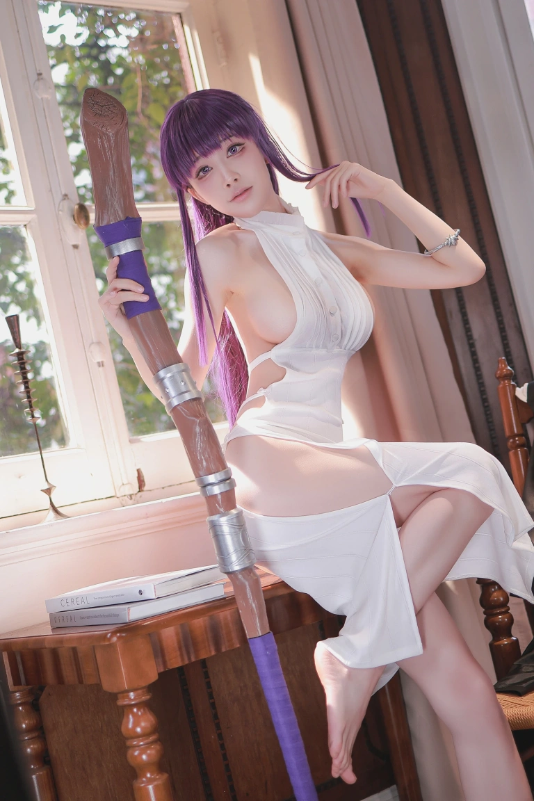水淼Aqua《葬送のフリーレン フェルン コスプレ》主题写真：129张全套美图
