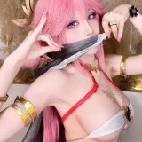 水淼Aqua《Fantia 2024年05月 八重神子🌸踊り子》主题写真：40张全套美图