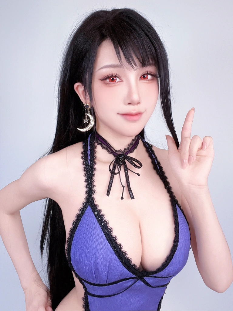 水淼Aqua《Fantia 2024年05月 蒂法礼服》主题写真：28张全套美图