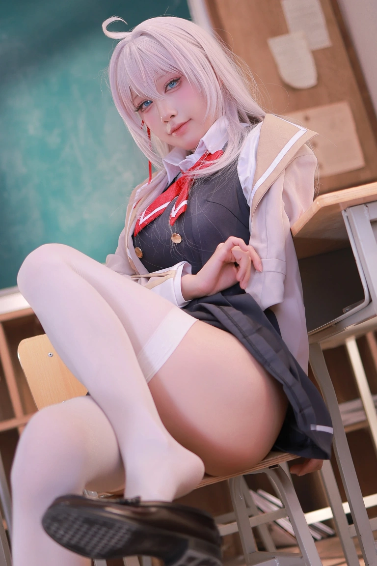水淼Aqua《艾莉同学》主题写真：91张全套美图