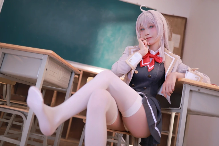 水淼Aqua《艾莉同学》主题写真：91张全套美图