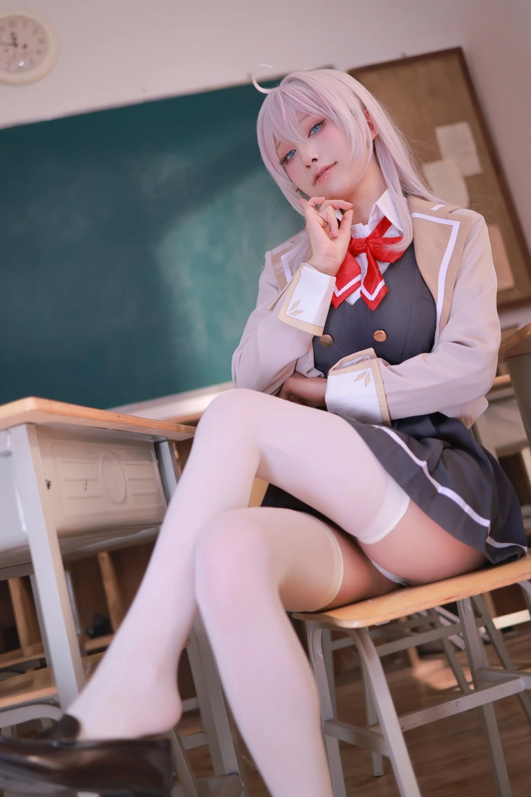 水淼Aqua《艾莉同学》主题写真：91张全套美图
