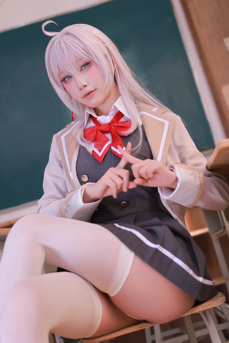 水淼Aqua《艾莉同学》主题写真：91张全套美图