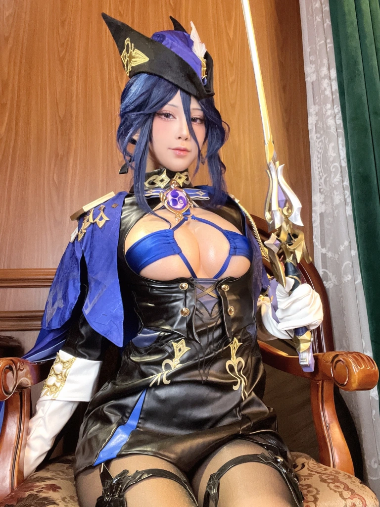 水淼Aqua《Fantia 2025年01月会员合集（2期）》主题写真：58张全套美图