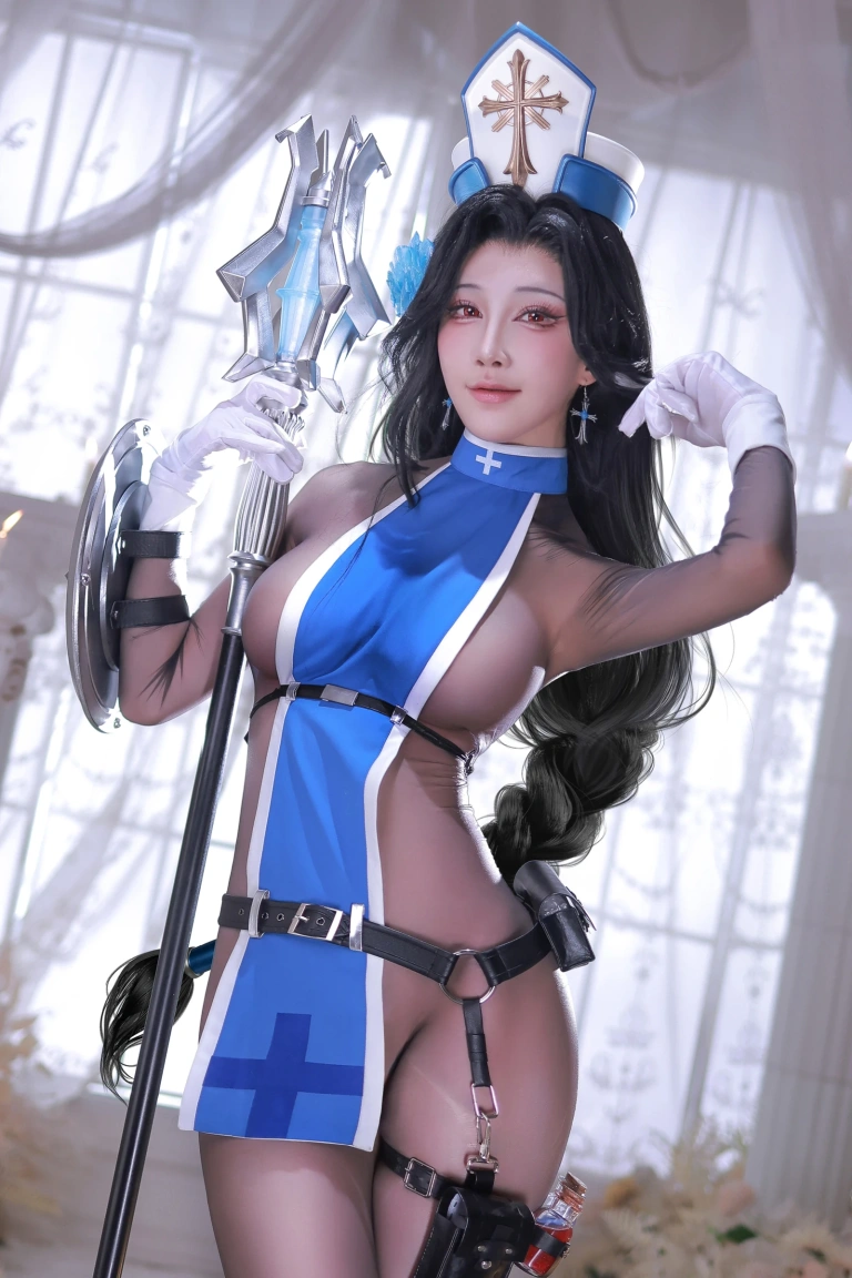水淼Aqua《胜利女神：NIKKE 梅登：冰蔷薇》主题写真：68张全套美图