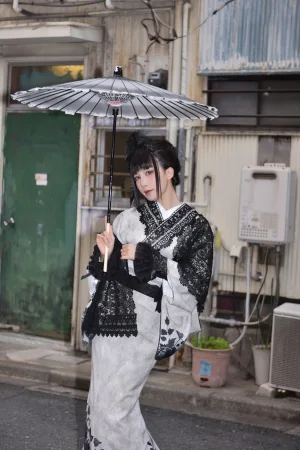 水淼Aqua《2025年03月 黑色蕾丝和服&内衣（个人造型）》主题写真：69张全套美图