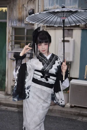 水淼Aqua《2025年03月 黑色蕾丝和服&内衣（个人造型）》主题写真：69张全套美图