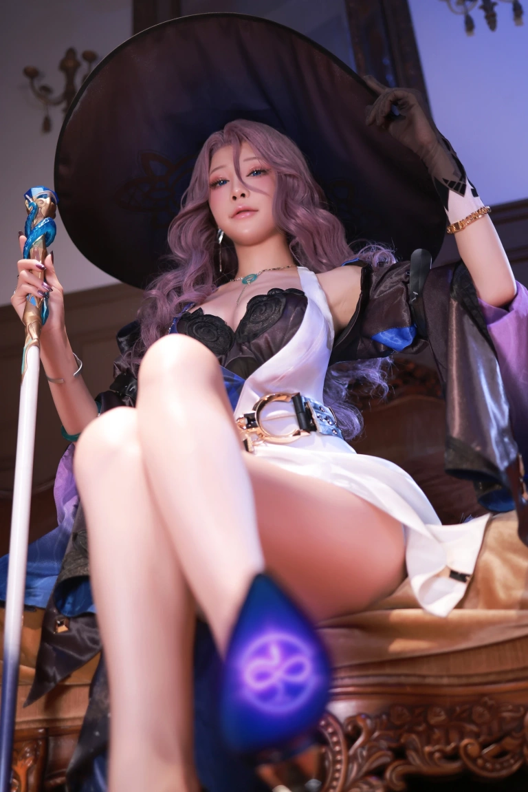 水淼Aqua《Fantia 2025年03月会员合集（3期）》主题写真：200张全套美图
