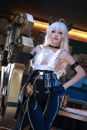 水淼Aqua《鸣潮 赞妮》主题写真：69张全套美图