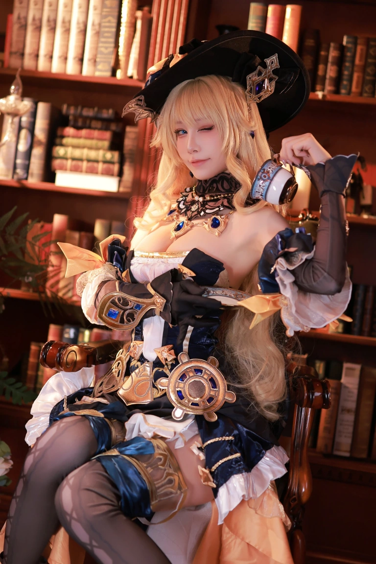 水淼Aqua《原神 娜维娅》主题写真：57张全套美图