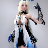 水淼Aqua《Fantia 卡提西娅自拍》主题写真：24张全套美图