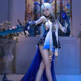水淼Aqua《Fantia 2025年06月会员合集（3期）》主题写真：187张全套美图