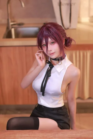 水淼Aqua《Patreon 链锯人 蕾塞Reze》主题写真：60张全套美图