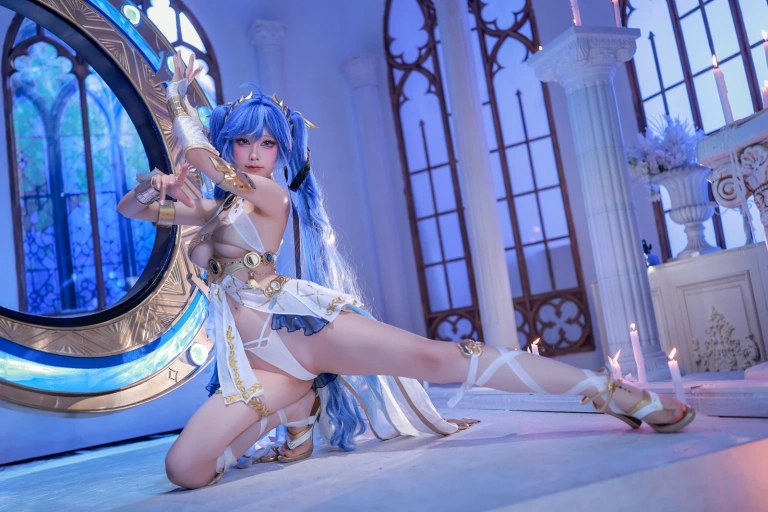 水淼Aqua《Patreon 鸣潮 尤诺》主题写真：65张全套美图
