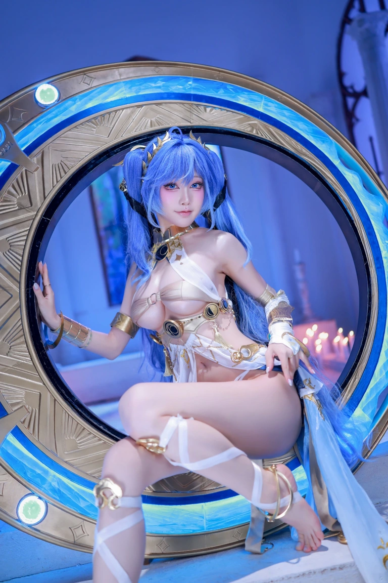 水淼Aqua《Patreon 鸣潮 尤诺》主题写真：65张全套美图
