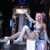水淼Aqua《鸣潮 爱弥斯》主题写真：61张全套美图